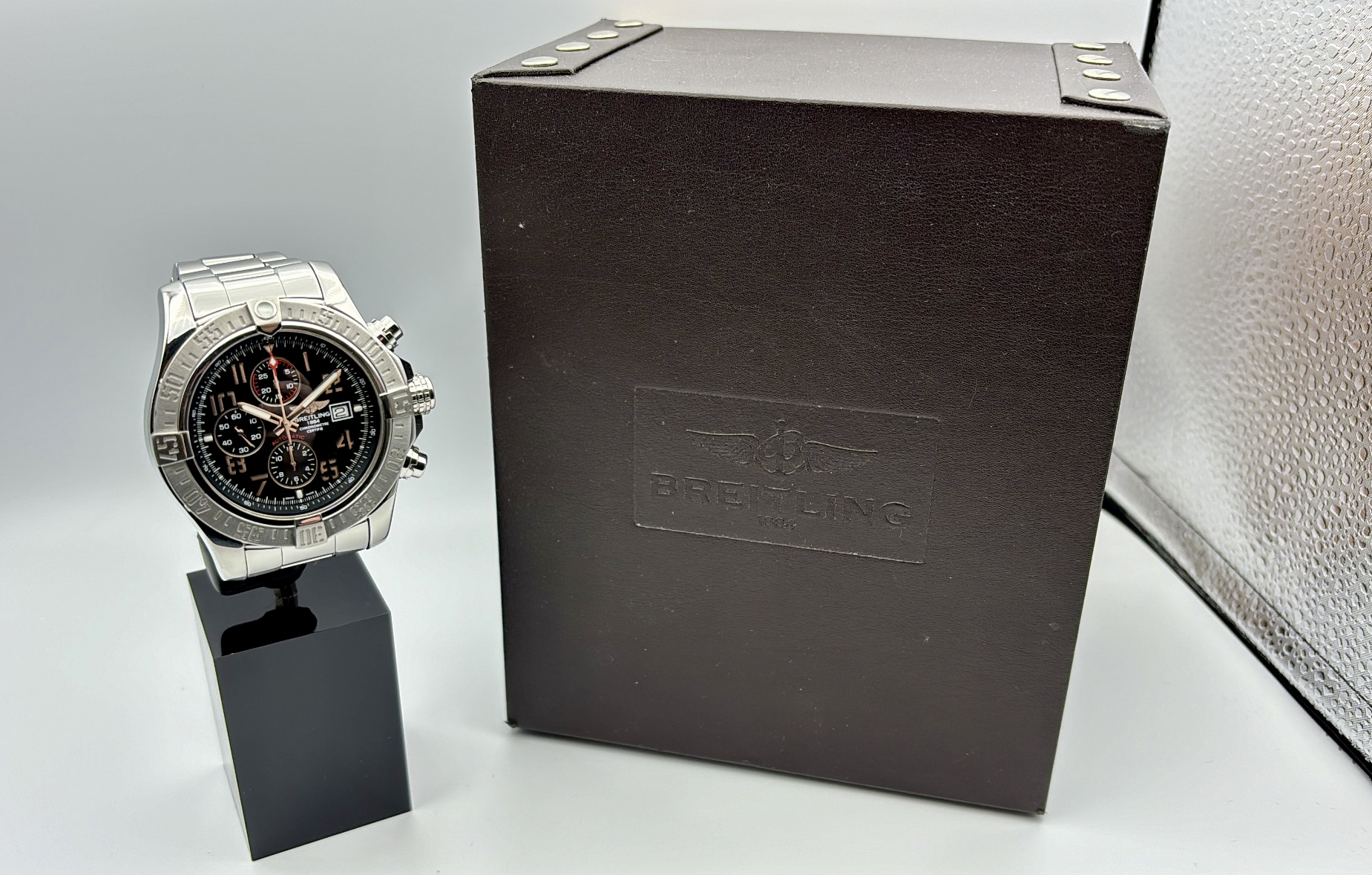 Breitling Super Avenger II Chronograph - A1337111/BC28